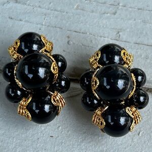 COPY - Vintage QVC Joan Rivers Sophisticated omega back Earrings - Black -
